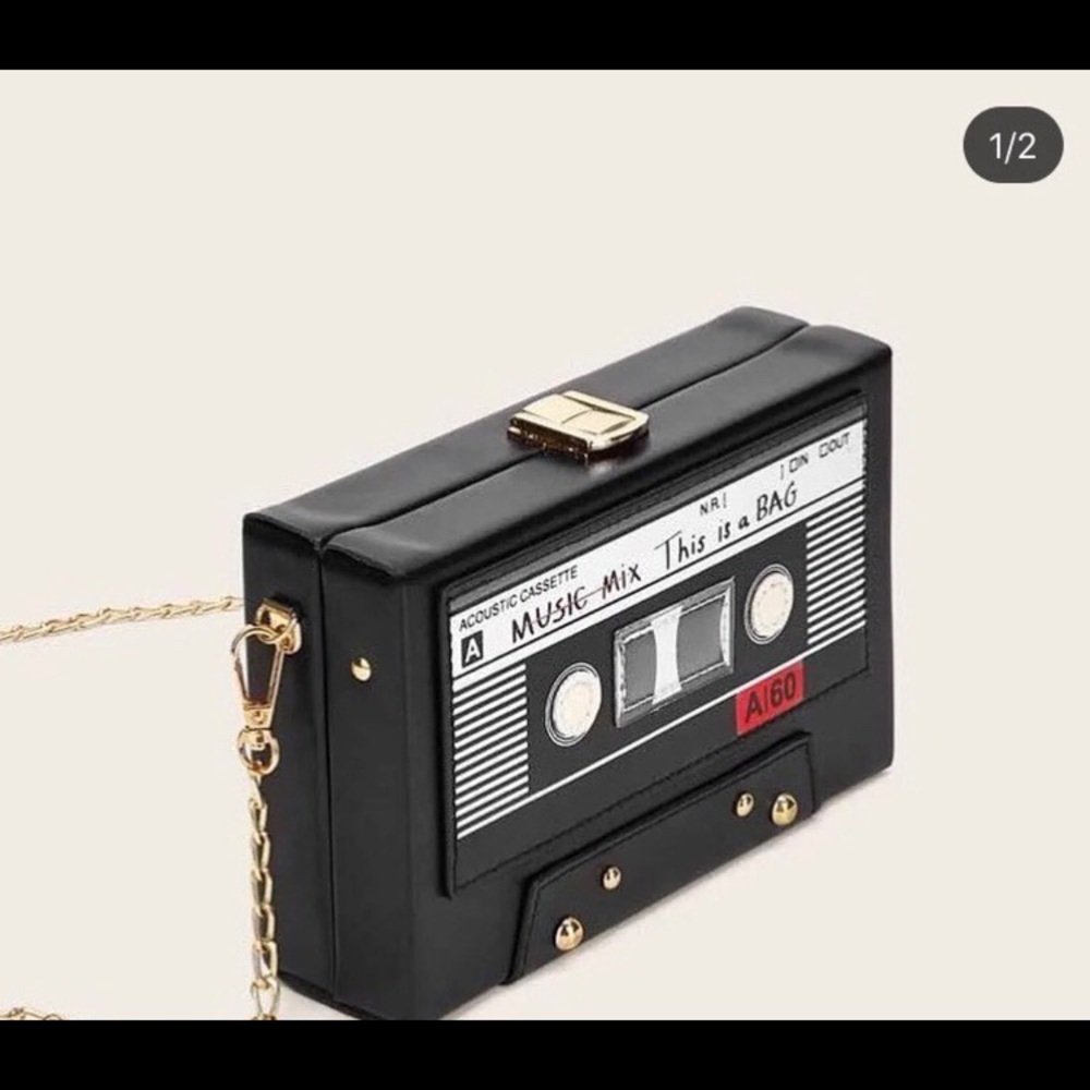 Cassette crossbody